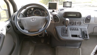 Mercedes-Benz, James Cook, westfalia dashboard